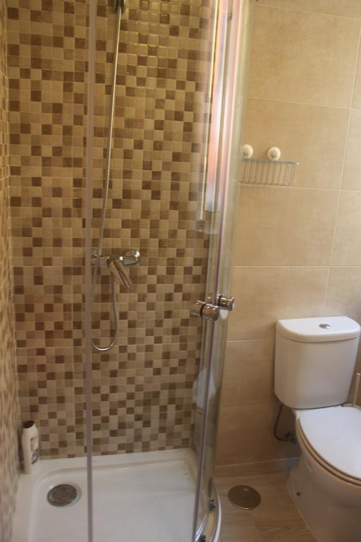 Isaura Apartment *